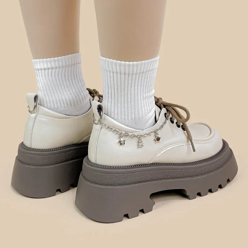 White British style platform Mary Jane shoes with a chunky 6-8cm heel and front lace-up.