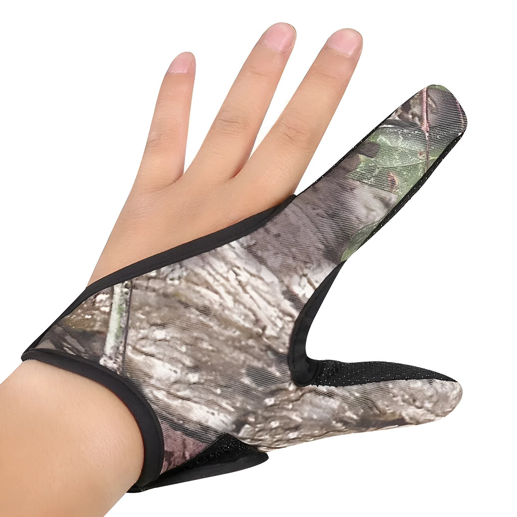 Two-finger fishing glove with microfiber palm and diving cloth back in camouflage colour