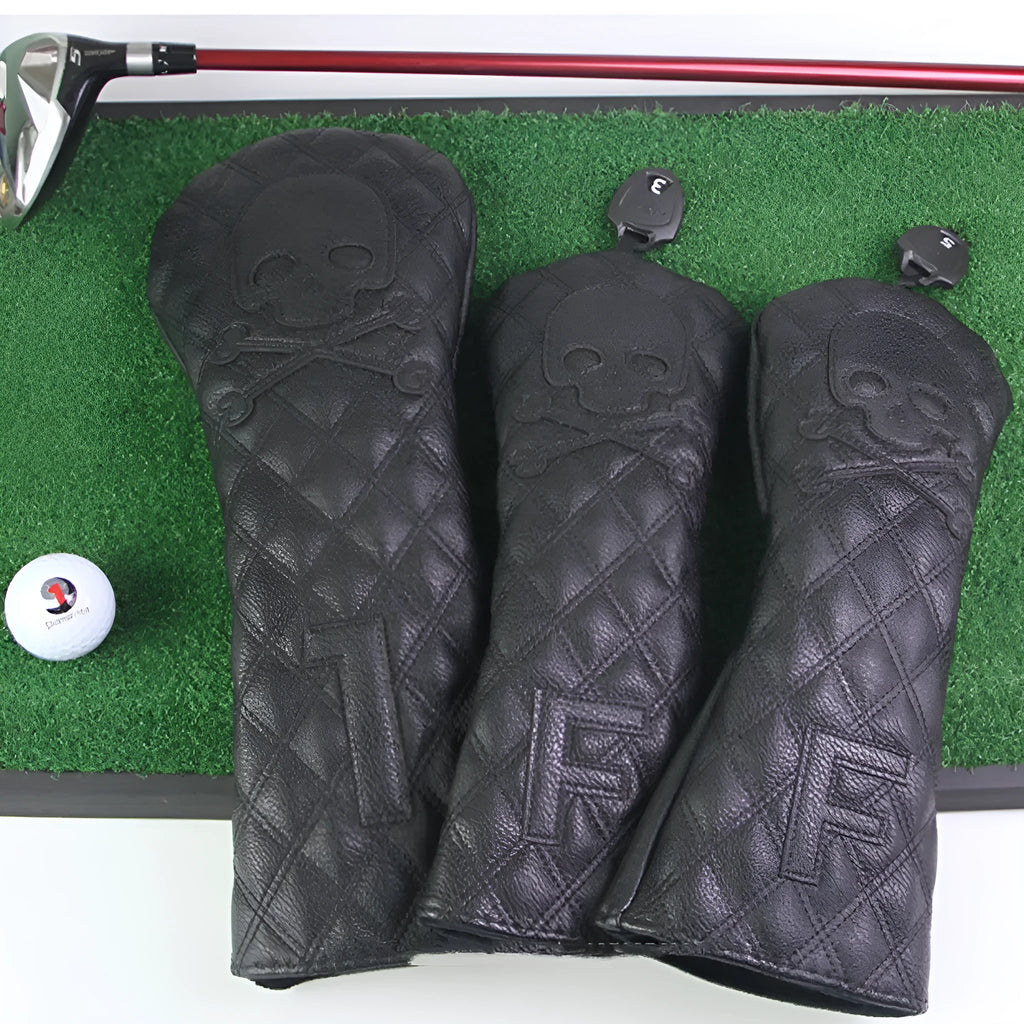 Black waterproof cover protecting golf club wooden pole with grip visible
