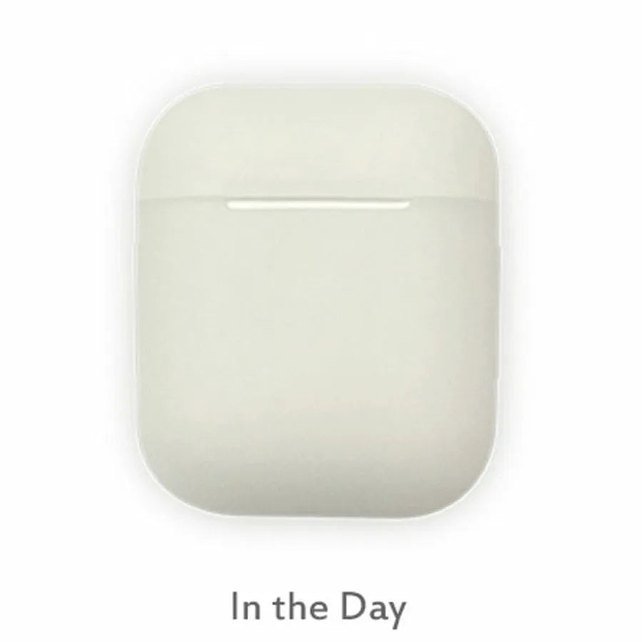 Luminous solid colour silicone flip-open protective case for Apple AirPods.