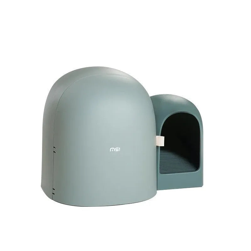 Fully enclosed oversized cat litter box in ABS plastic with dimensions 67.7×49×50cm