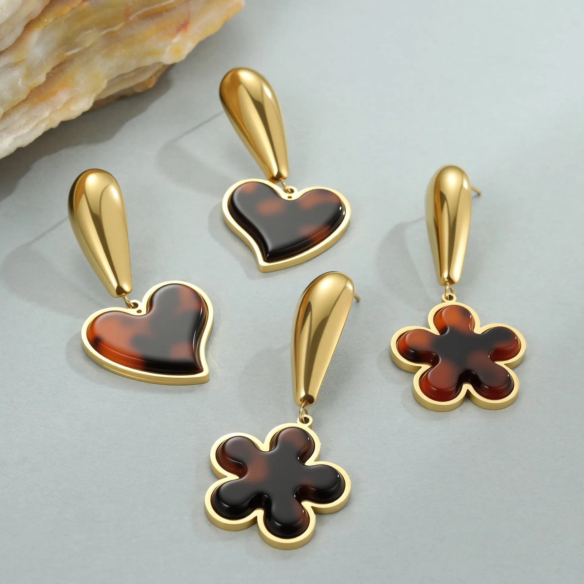 Tortoiseshell resin hawksbill colour earrings with stainless steel 18K gold electroplating in heart and flower shapes