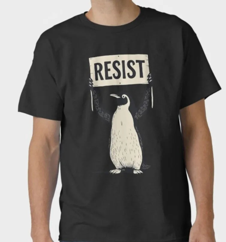 Loose fit cotton short sleeve T-shirt in black green or white with round neck for men and women