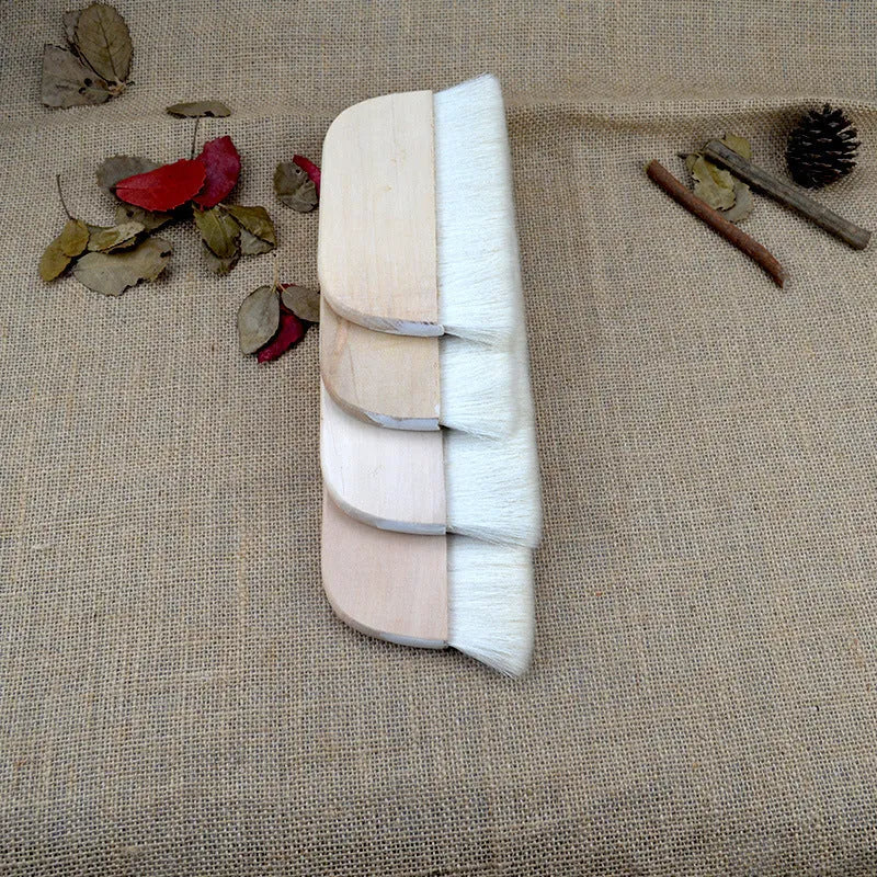 Wool art brush for mounting paste application and shading techniques in multiple sizes