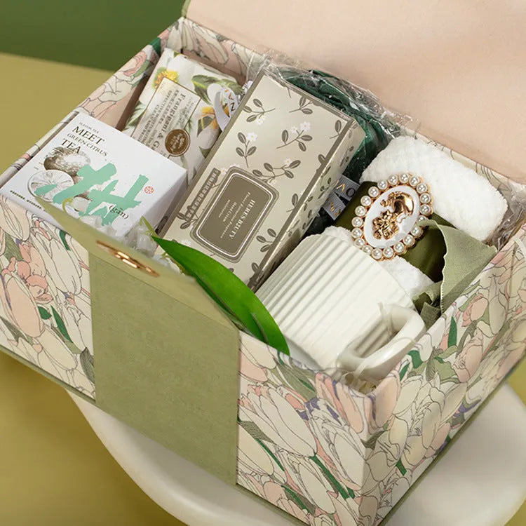 French Tulip small flannel gift box cosmetic case in matcha green colour with cloth finish