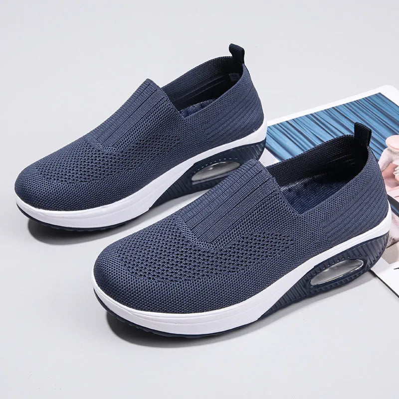 Women's mesh running shoes in multiple colours with mid heel and round toe design