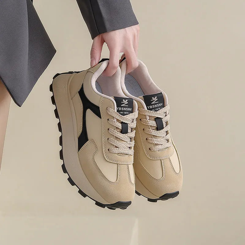 Women's low-top lace-up platform sports shoes in card black, khaki red, or white grey with rubber sole.