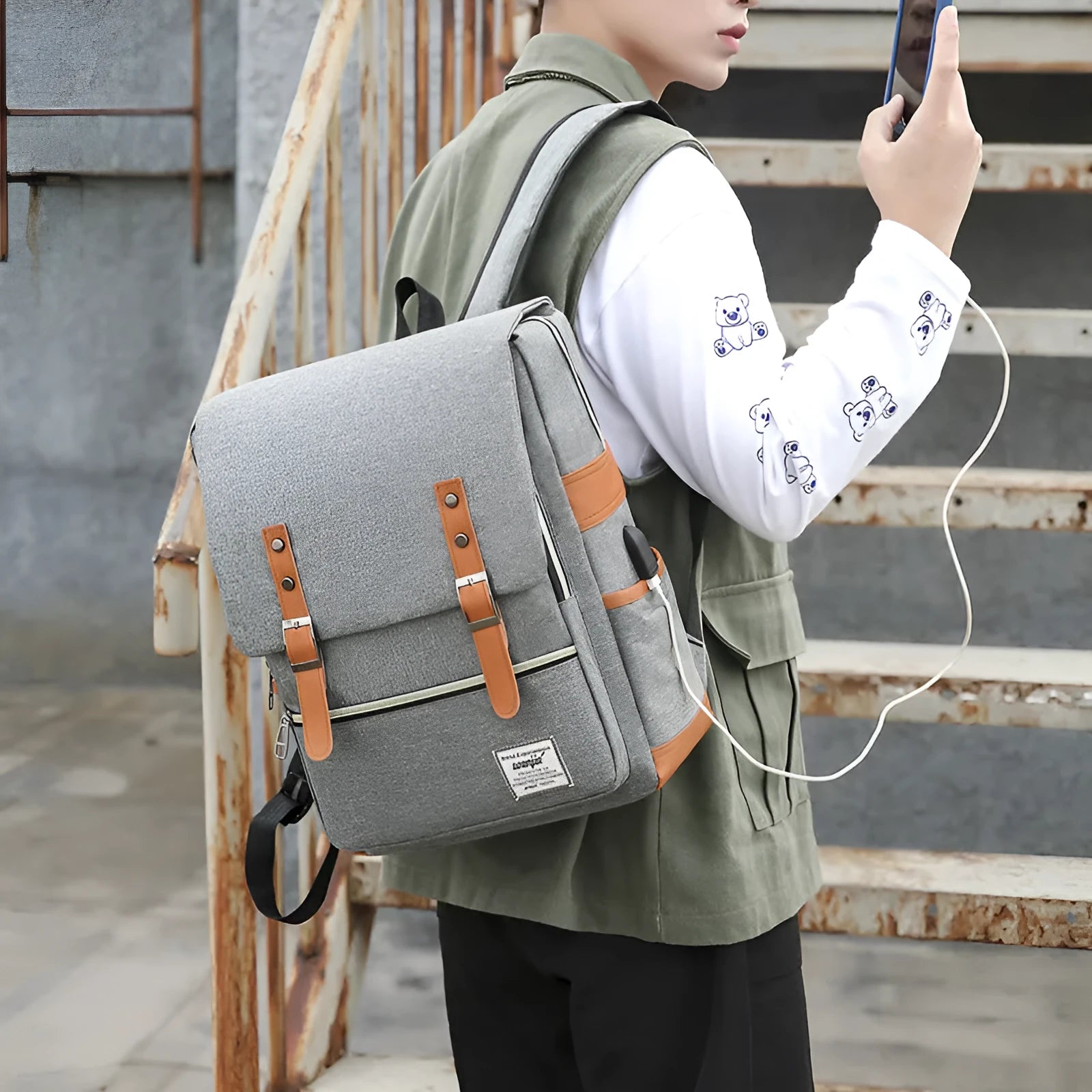 Three-piece waterproof business backpack in Oxford cloth with curved shoulder straps