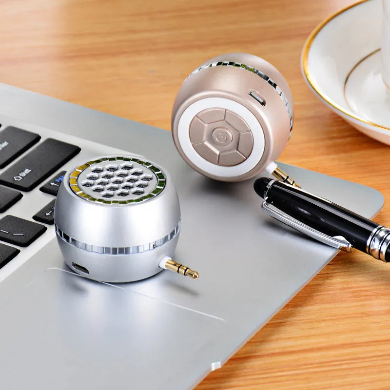 Universal external amplifier speaker in black, gold, or rose gold with USB power input