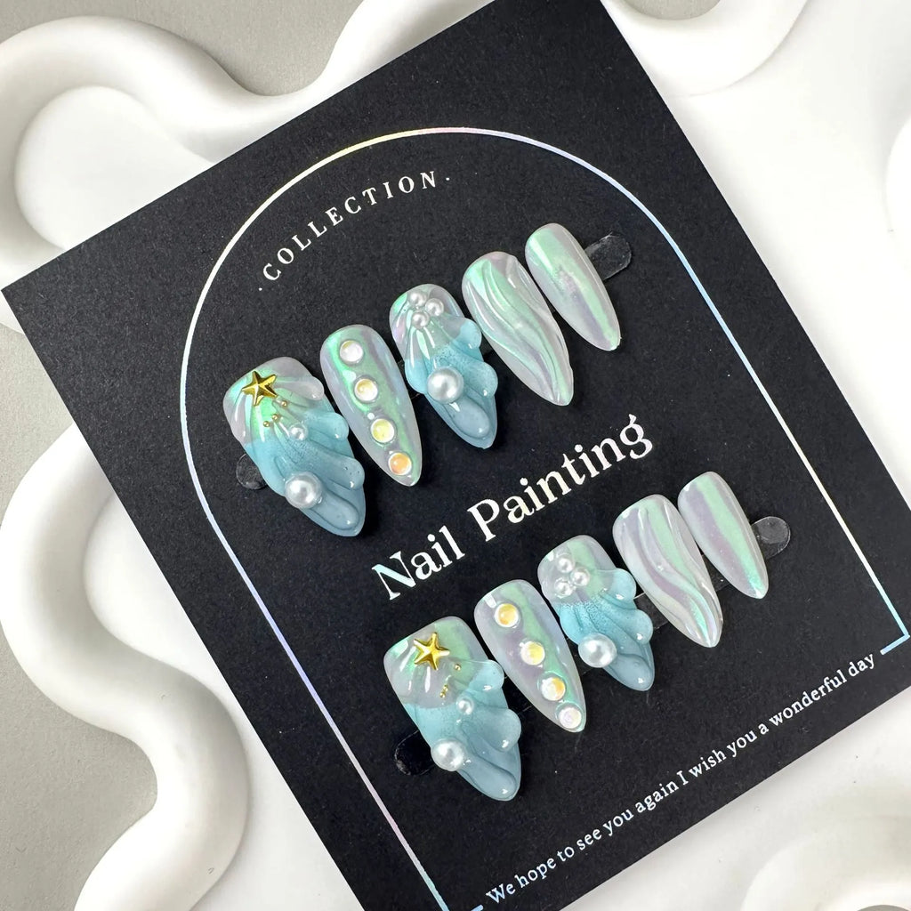 Blue plastic false nail shells for women in XS, S, M, and L sizes.