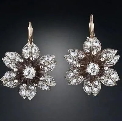 Silver retro women's earrings with drop design for office fashion