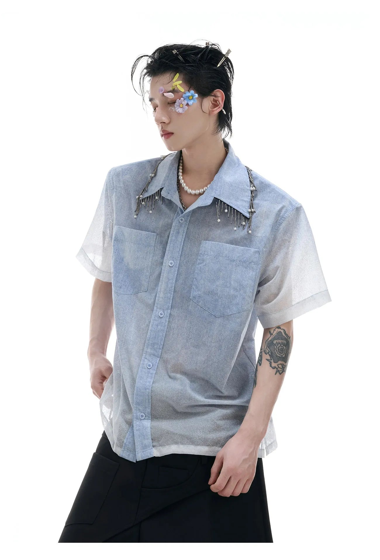 Men's loose fit blue white gradient shirt with quilted details and short sleeves