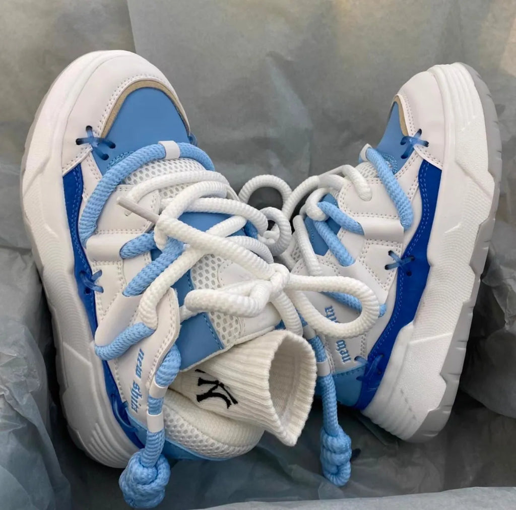 Women's grey retro sneakers with thick rubber sole and 6-8cm wedge heel for height increase