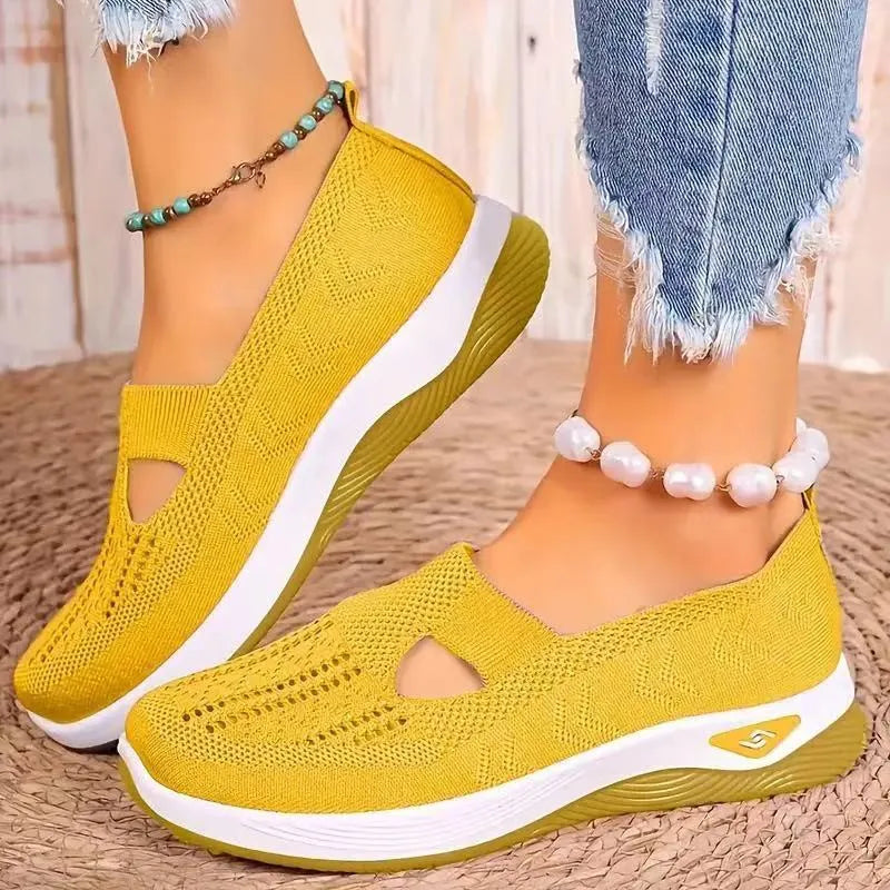 Casual T-strap mesh shoes with soft PVC soles for middle-aged women in multiple colour options