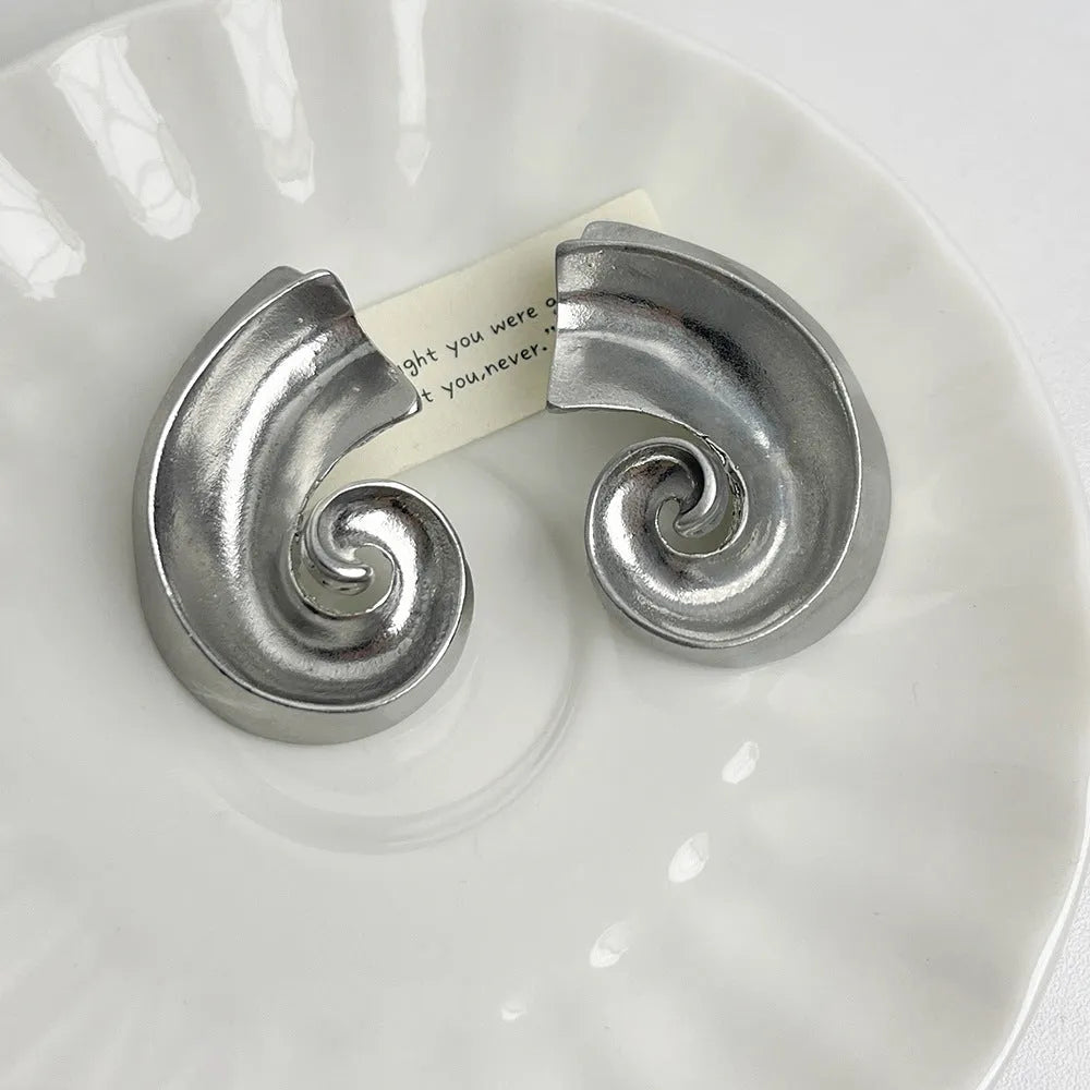 Gold and silver retro geometric ear studs with 5cm alloy construction and electroplated finish