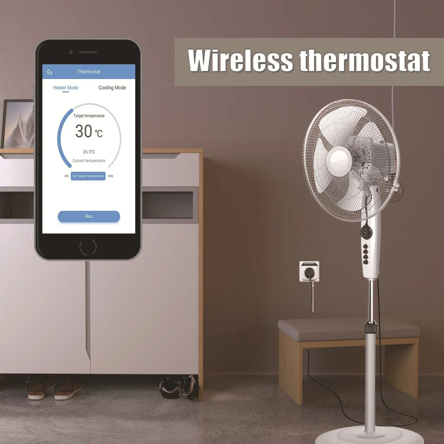 White Tuya smart temperature control socket with three-pin US outlet and temperature sensor probe