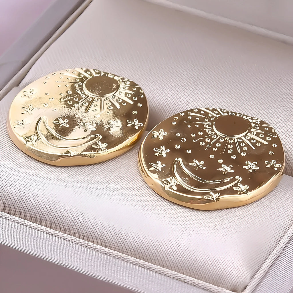 304 stainless steel geometric shell stud earrings in gold or silver for cartilage and lobe piercings