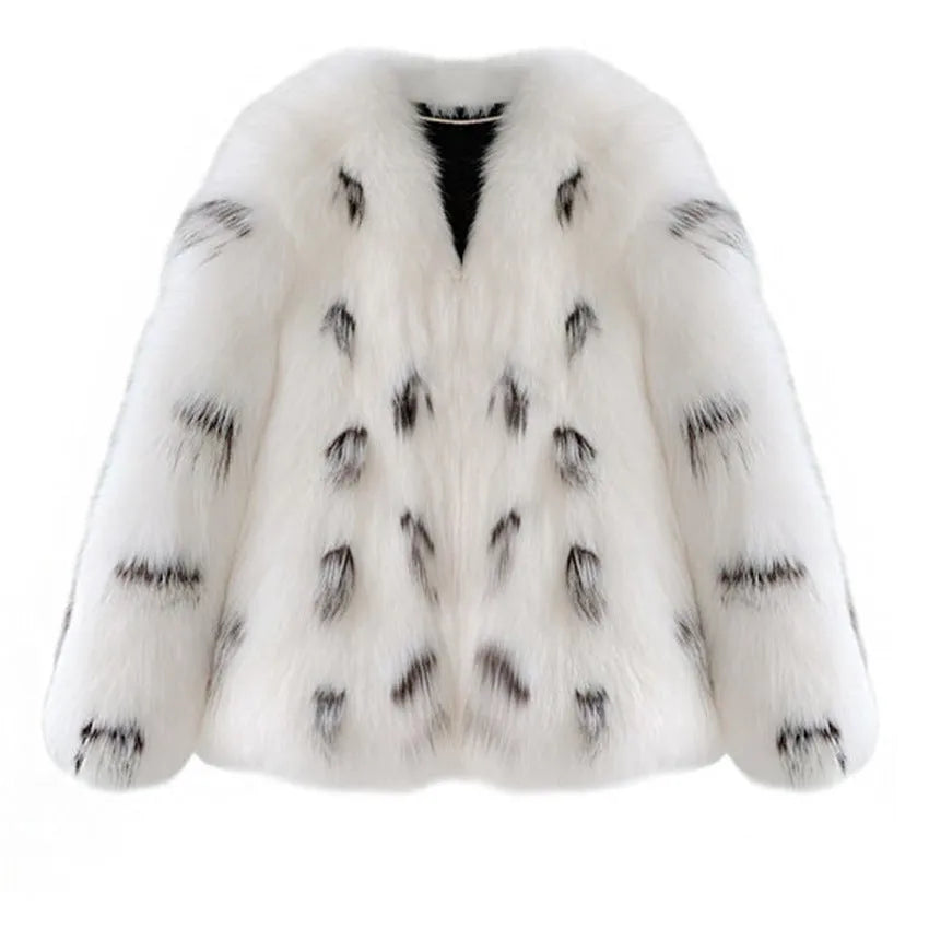 Women's short black and white faux raccoon fur coat with regular sleeves in Korean street fashion style