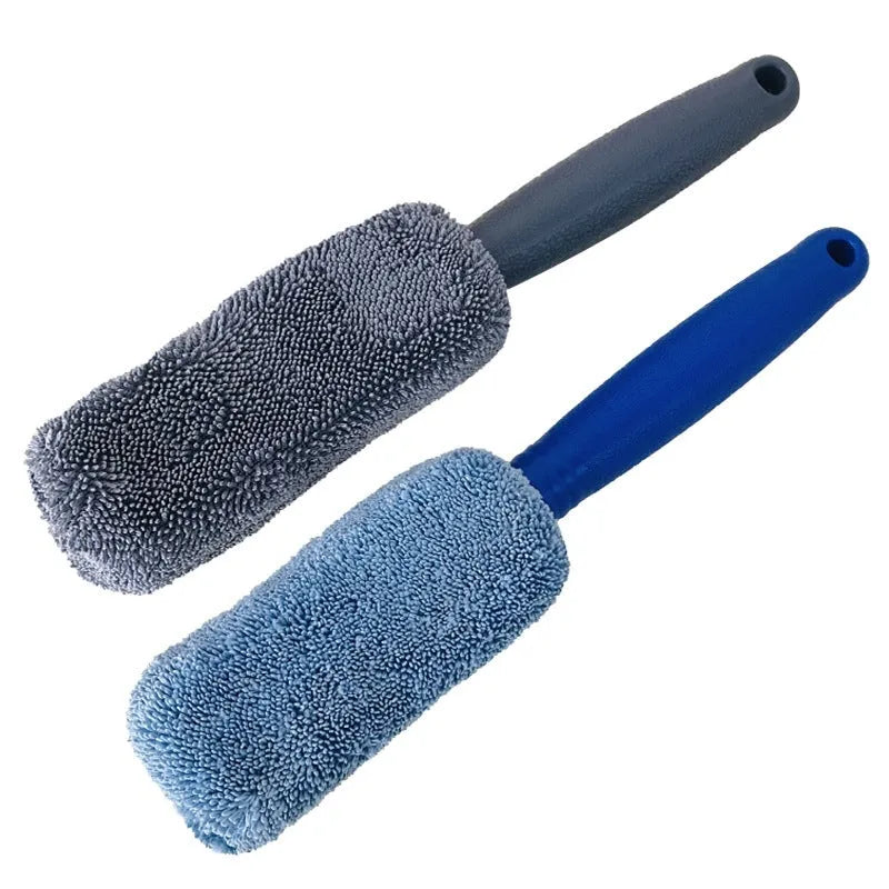 Microfiber car tyre brush with long 29cm handle in blue or grey colour