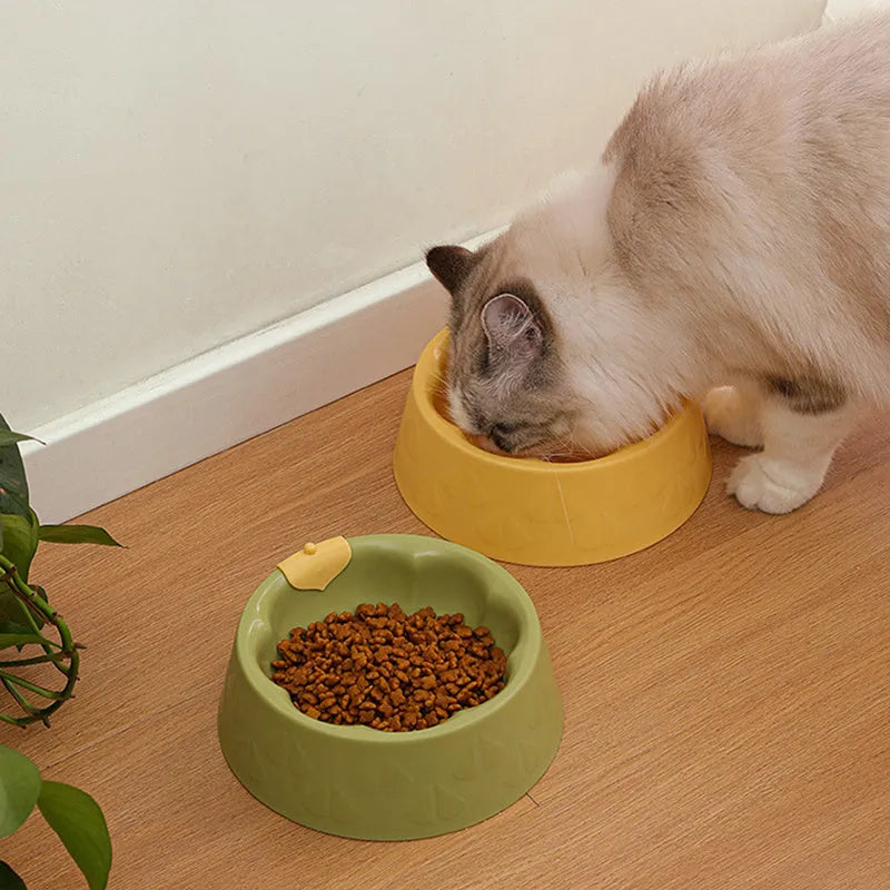 Double plastic pet bowl in flower shape with anti-tipping design for food and water
