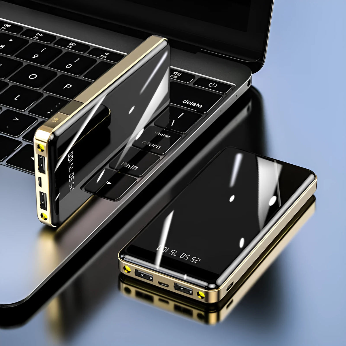 Mirror digital display power bank showing battery percentage with aluminium shell construction