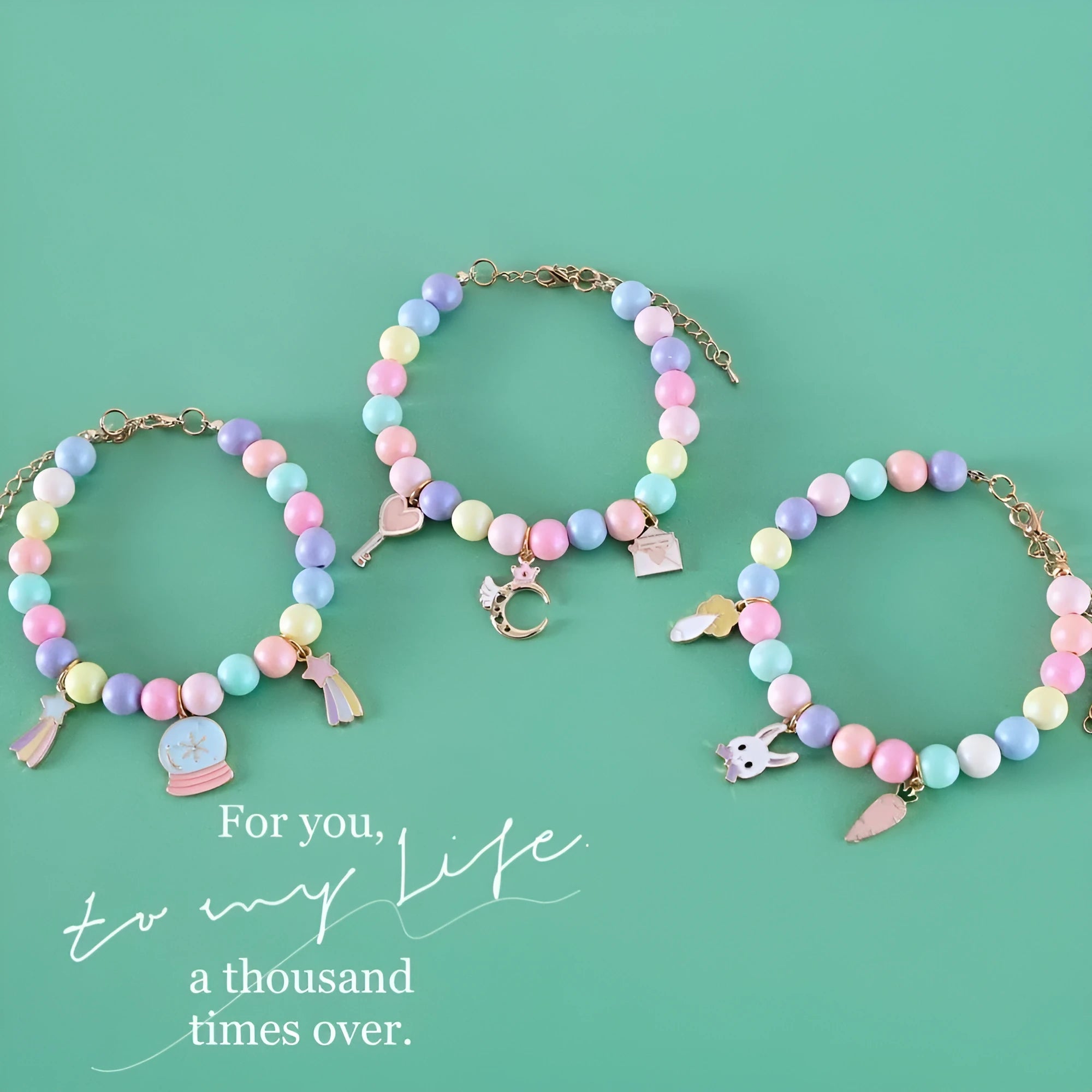 Macaron-coloured pet accessory set with resin headdress, collar, necklace and bracelet for photography