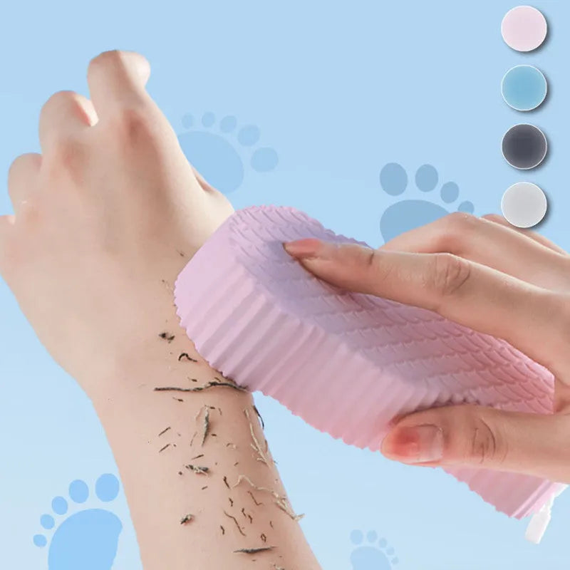 3D fish scale pattern bath sponge in white, grey, pink or light blue colours for body exfoliation