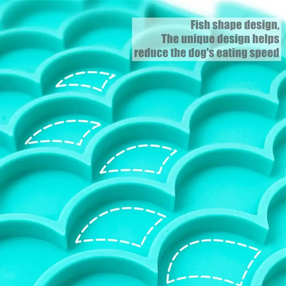 Silicone lick mat for dogs in blue, green, or grey, 24.5 x 19 cm, slow feeder tray