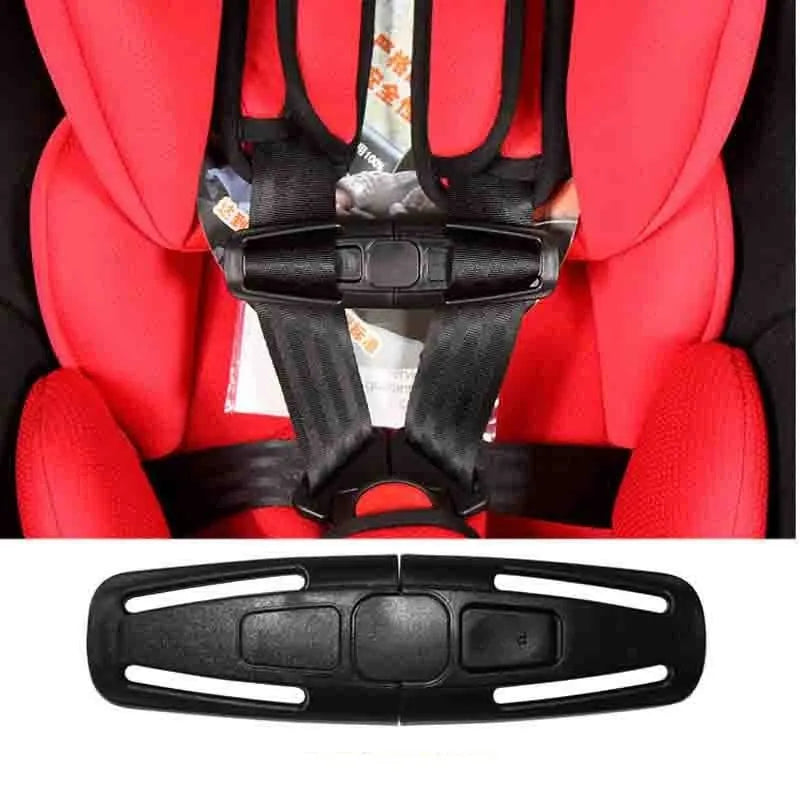 Black child safety seat buckle clip with 5-point harness compatibility measuring 14.5 by 4 centimetres