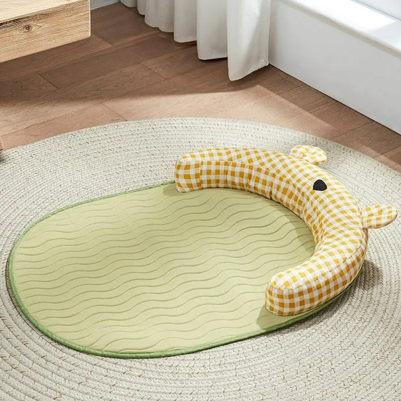 Green reversible dog mat showing cooling gel side and fleece side, with size options S, M, L, XL.