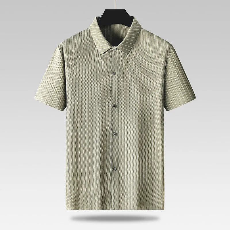 Men's plus-sized striped cardigan shirt in loose fit with square collar design