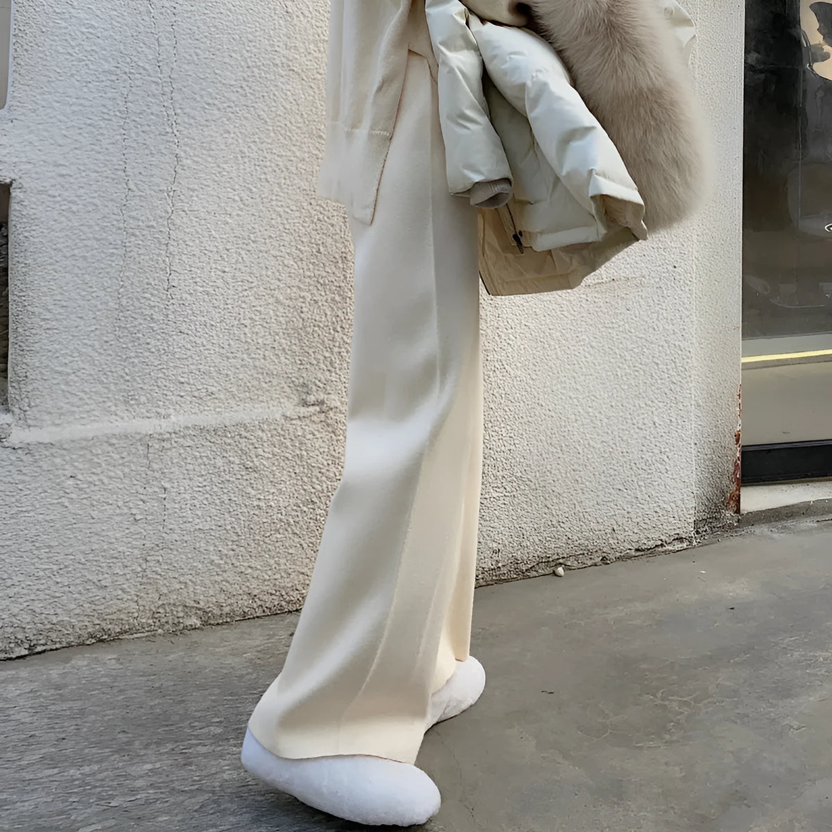 Women's high waist wide-leg knitted trousers in cream white with straight-leg cut and drooping mopping style