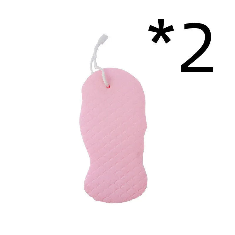 3D fish scale pattern bath sponge in white, grey, pink or light blue colours for body exfoliation