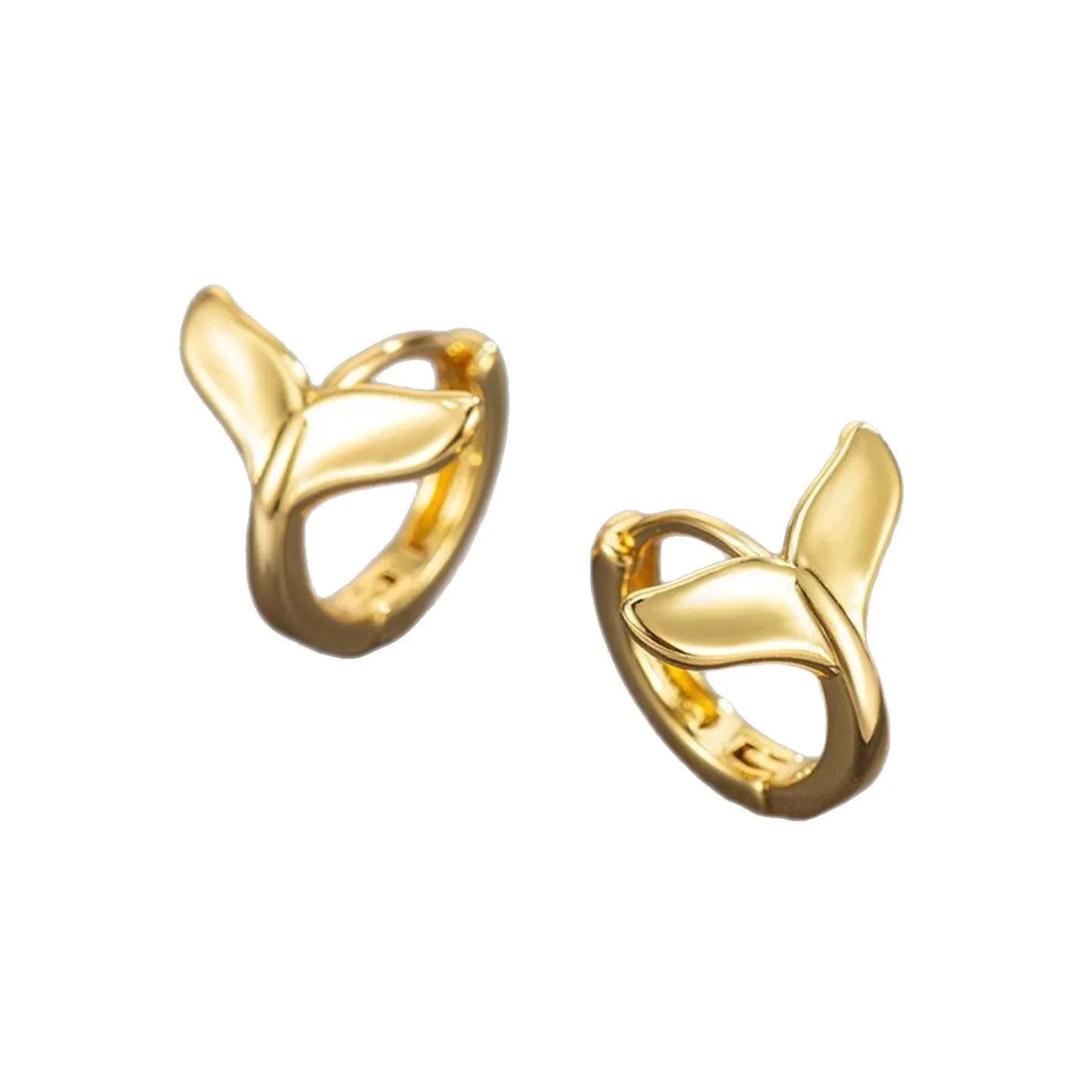 Women's fishtail design earrings in electroplated white gold or yellow gold colour on copper