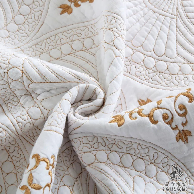 Pure cotton European-style embroidery bedspread set with two pillowcases for 1.8 metre bed