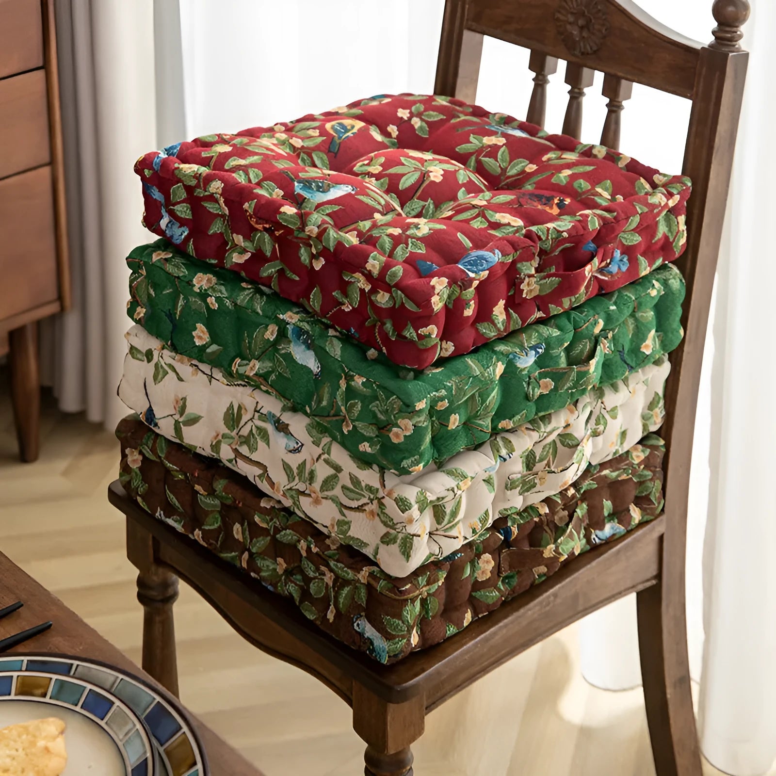 American style dining chair cushion measuring 40x40x8cm with floral pattern and solid colour options