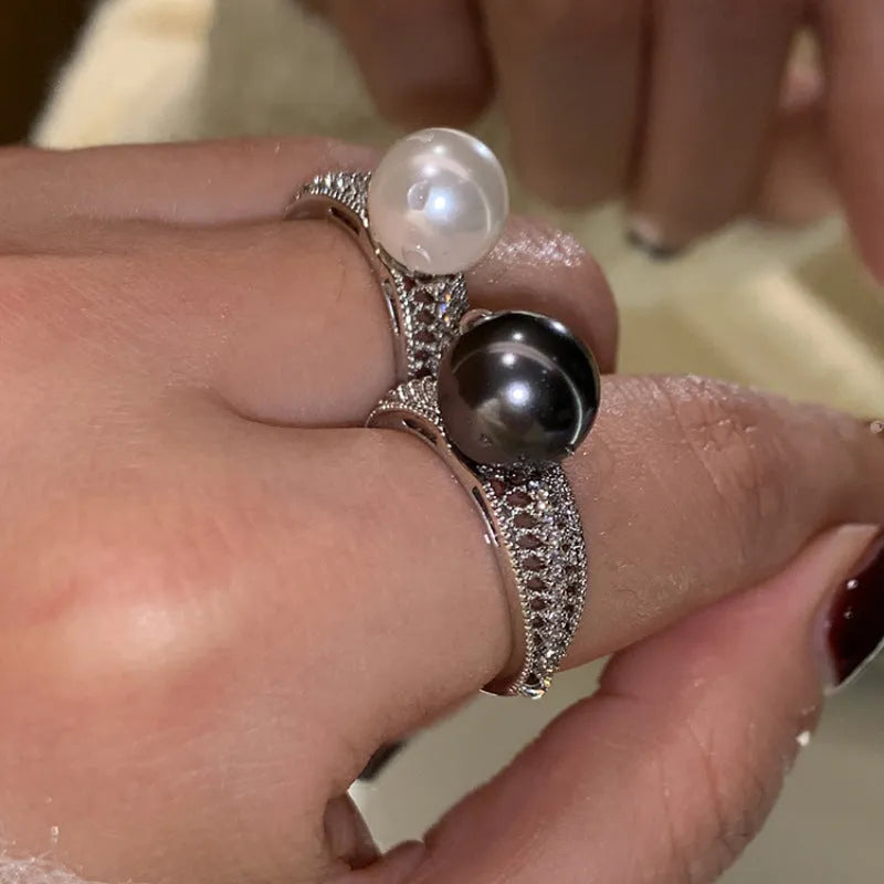 Adjustable opening copper ring with geometric shape and black pearl accents for women