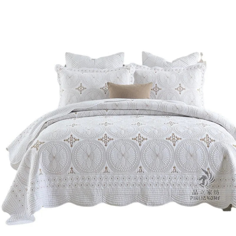 Pure cotton European-style embroidery bedspread set with two pillowcases for 1.8 metre bed