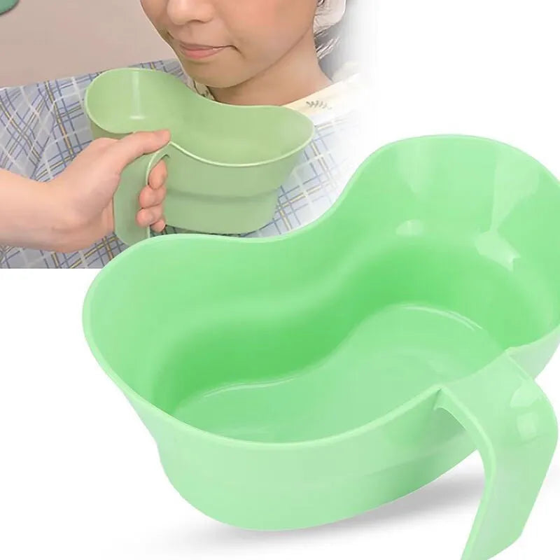 Green plastic gargle cup for bedridden elderly patient nursing care and oral hygiene