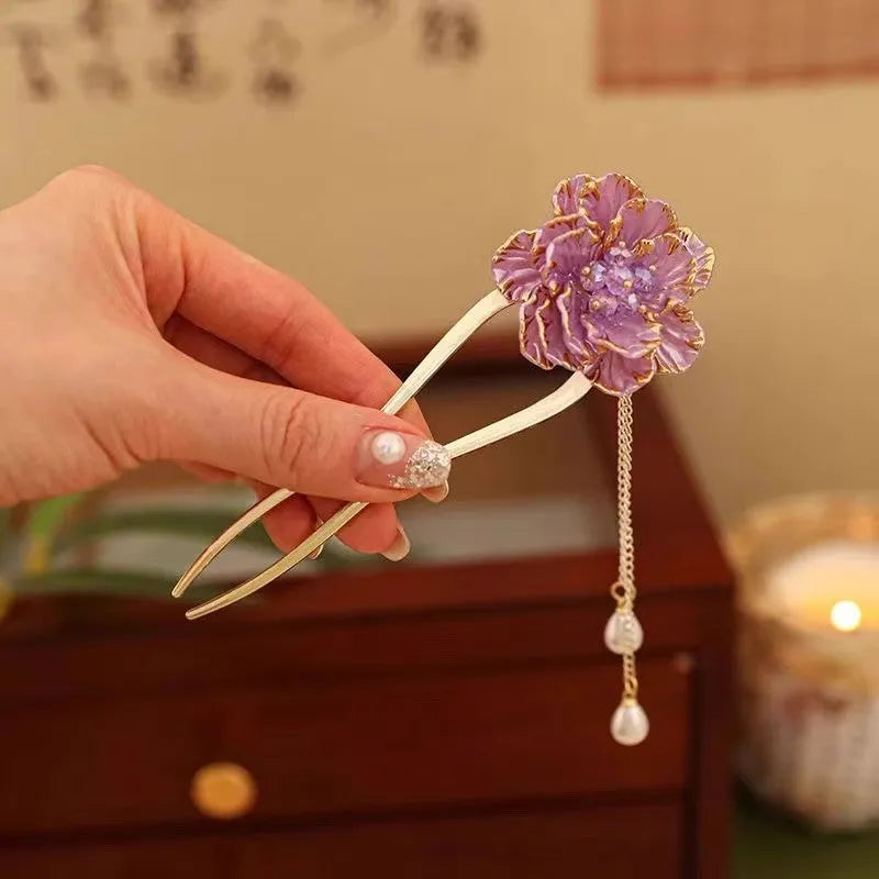 Purple and white U-shaped hairpin with peony flower and tassel decoration, electroplated alloy construction