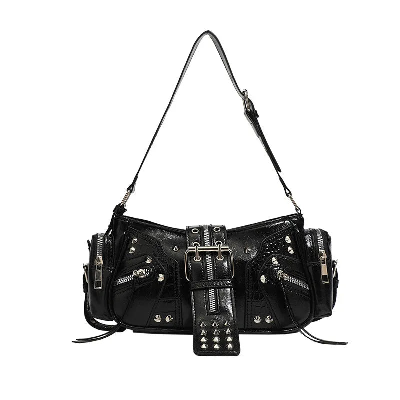 Black dumpling-shaped retro handbag with oil wax leather finish and vintage European styling