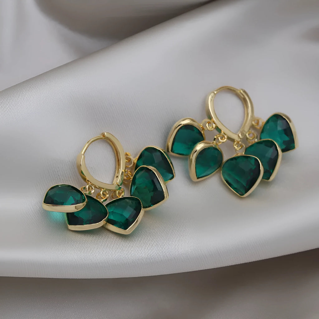 Korean-style women's green heart ear clip earrings with artificial gemstone decoration