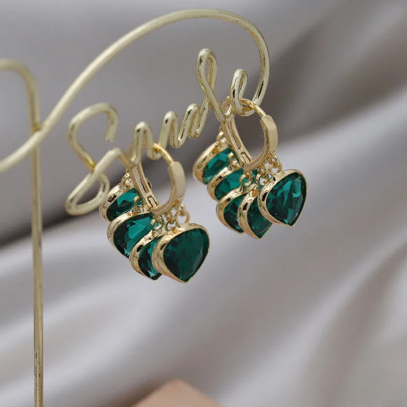 Korean-style women's green heart ear clip earrings with artificial gemstone decoration