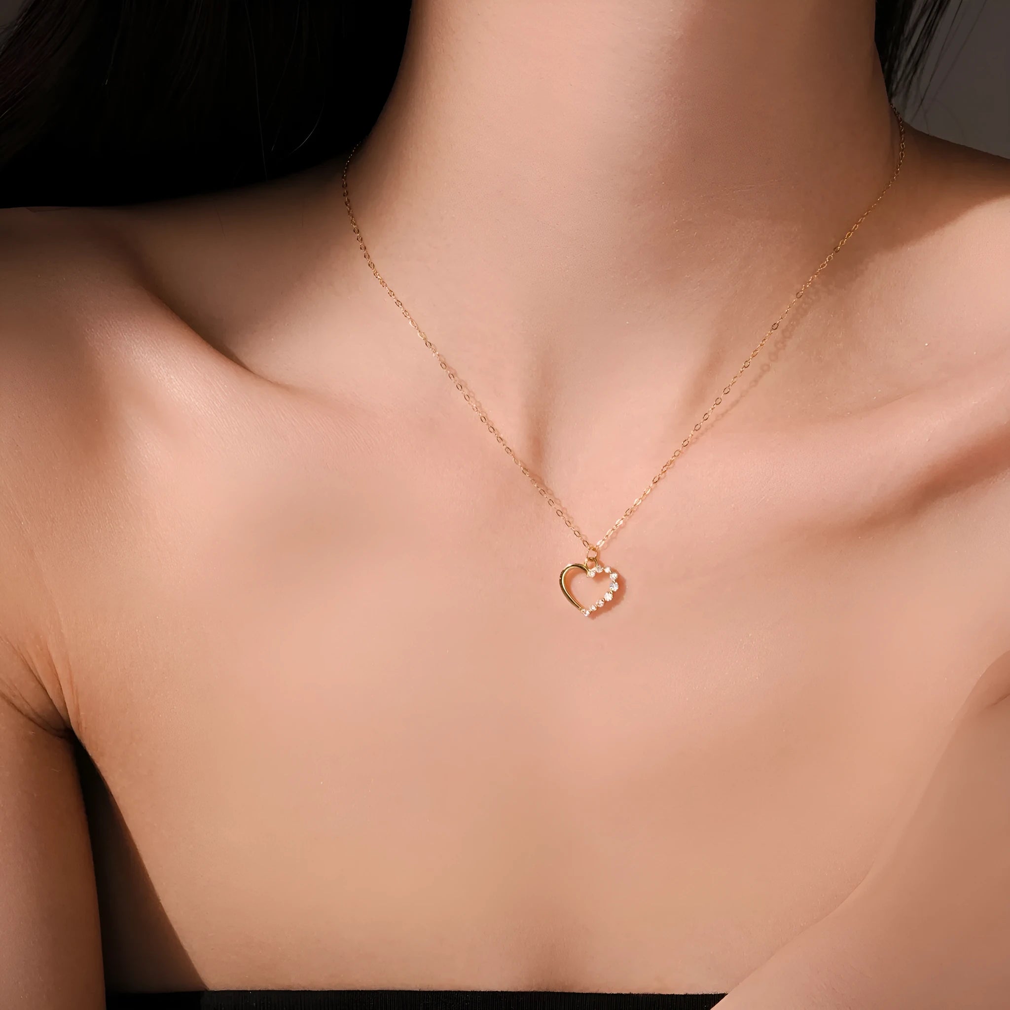 S925 sterling silver hollow heart necklace with circle pendant on regular chain