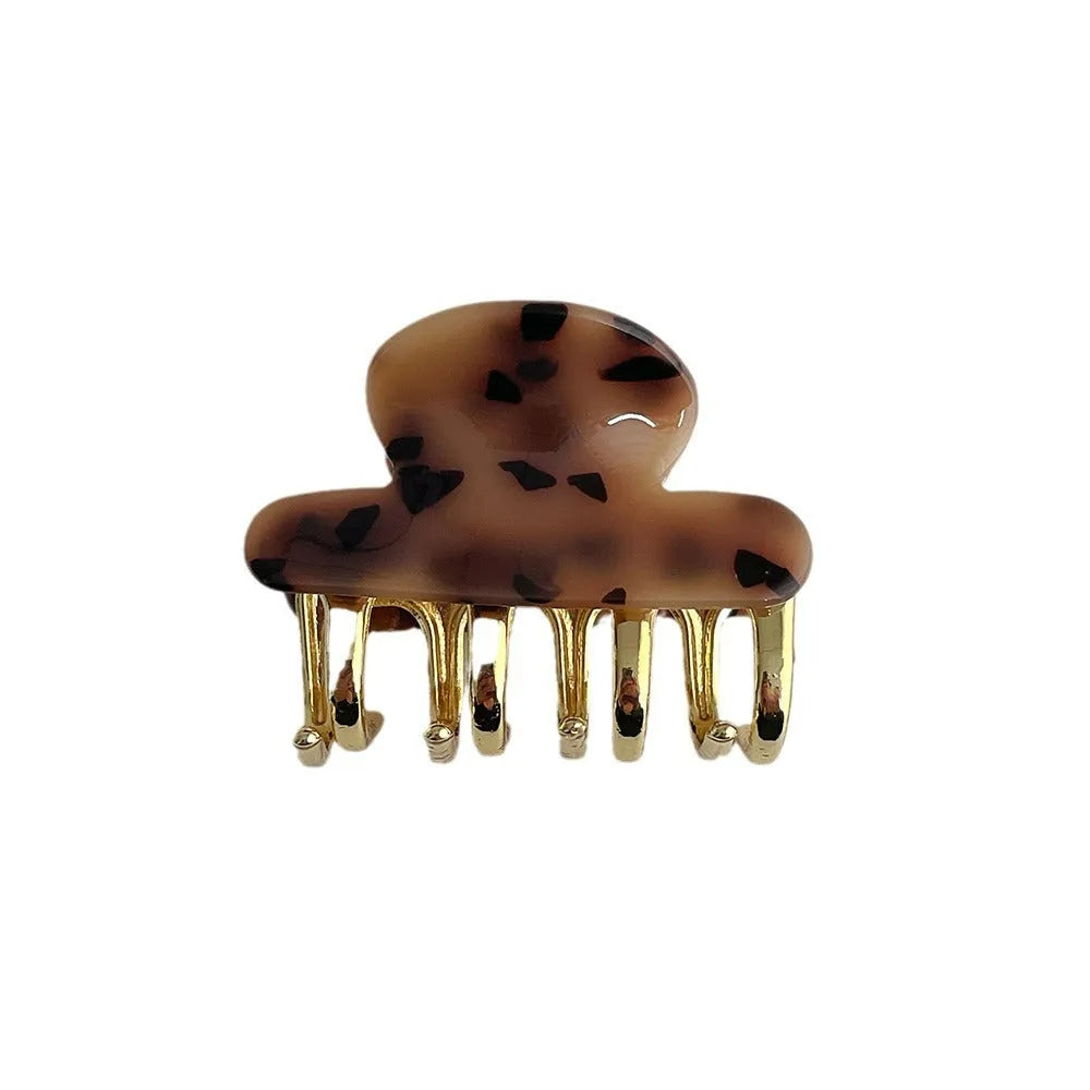 Women's retro acetate hair barrettes with metal grip in leopard print colour