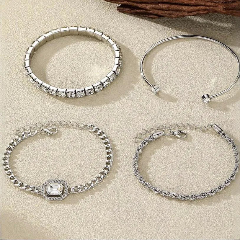 Retro geometric alloy bracelet set with metal chain square diamond design in gold or silver four-piece women's jewellery