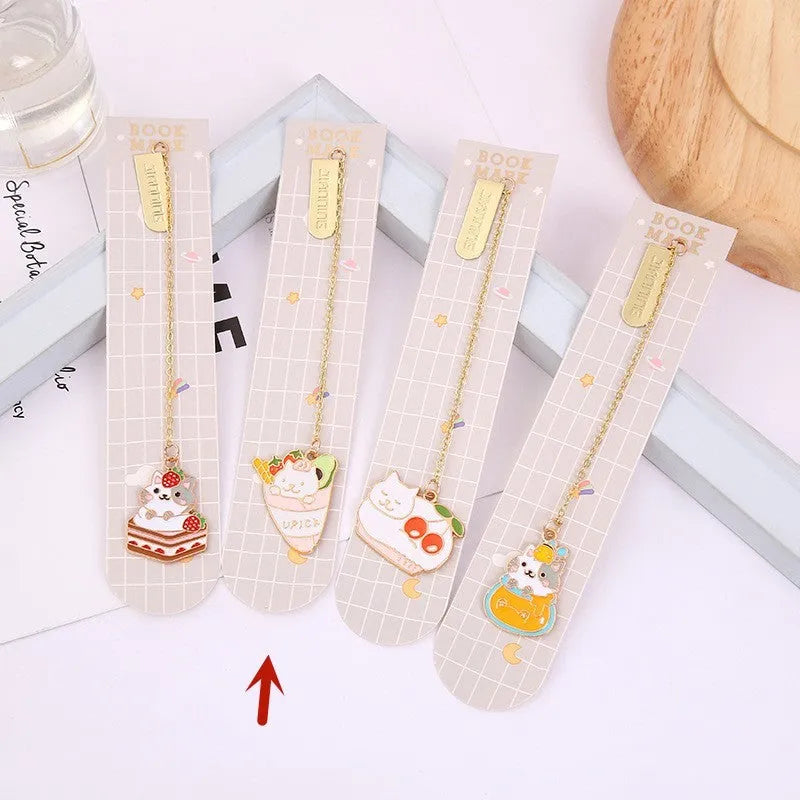 Creative metal cat bookmark pendant with cartoon designs measuring 3.8cm by 18.3cm
