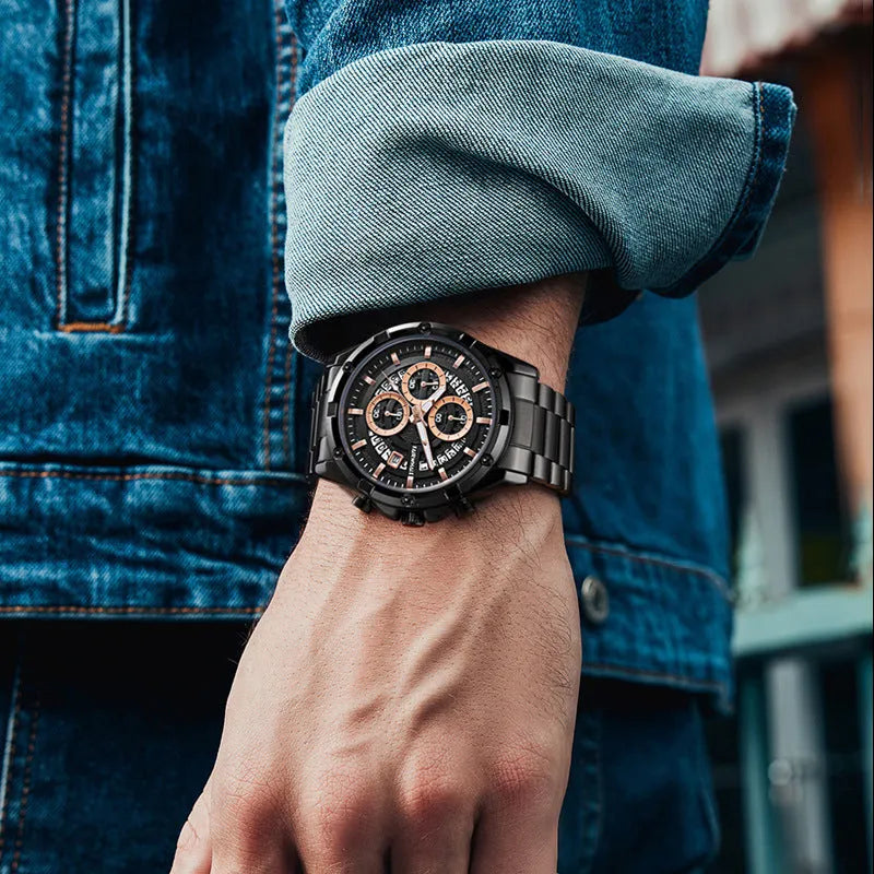 Men's waterproof quartz watch with luminous hands and steel band in black or silver case options