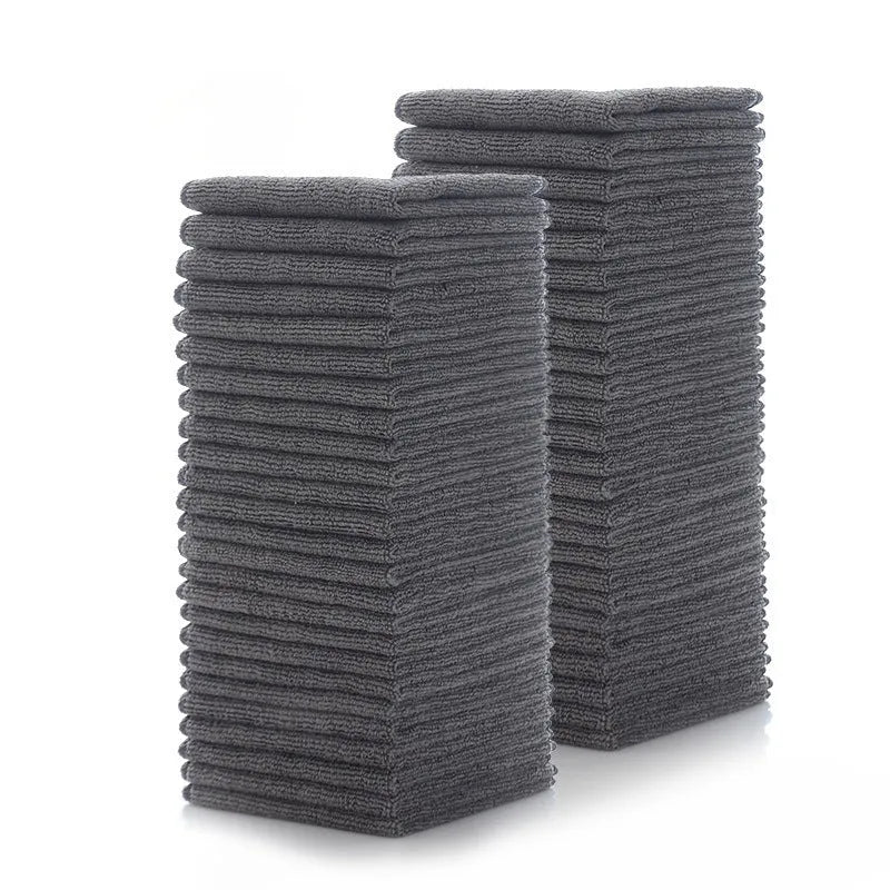 Grey square microfiber kitchen cleaning cloth for oilproof, lint-free pot and bowl cleaning.