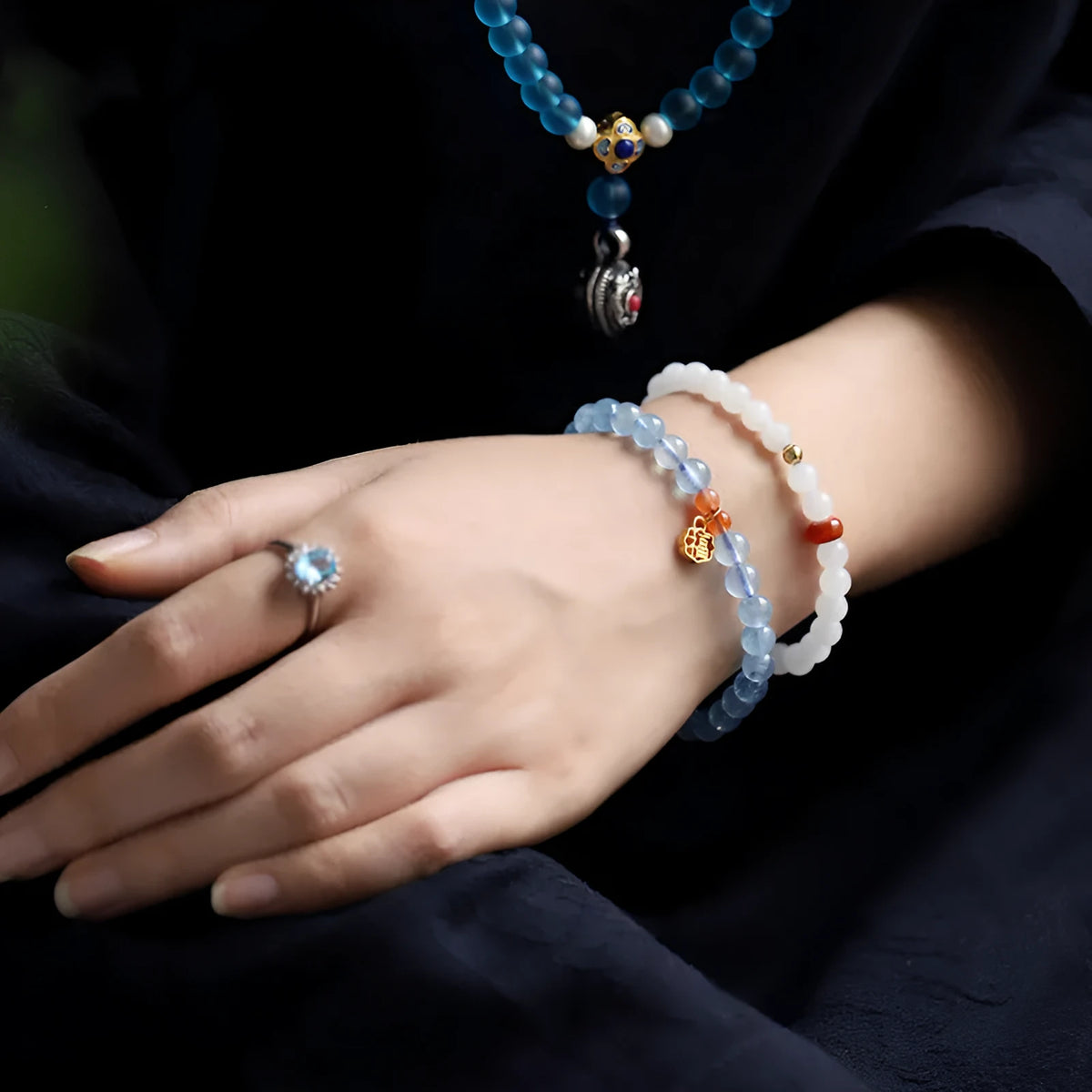 Natural aquamarine crystal bracelet with 8mm round transparent beads and blessing card
